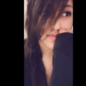 Meet your Posher, Latisha